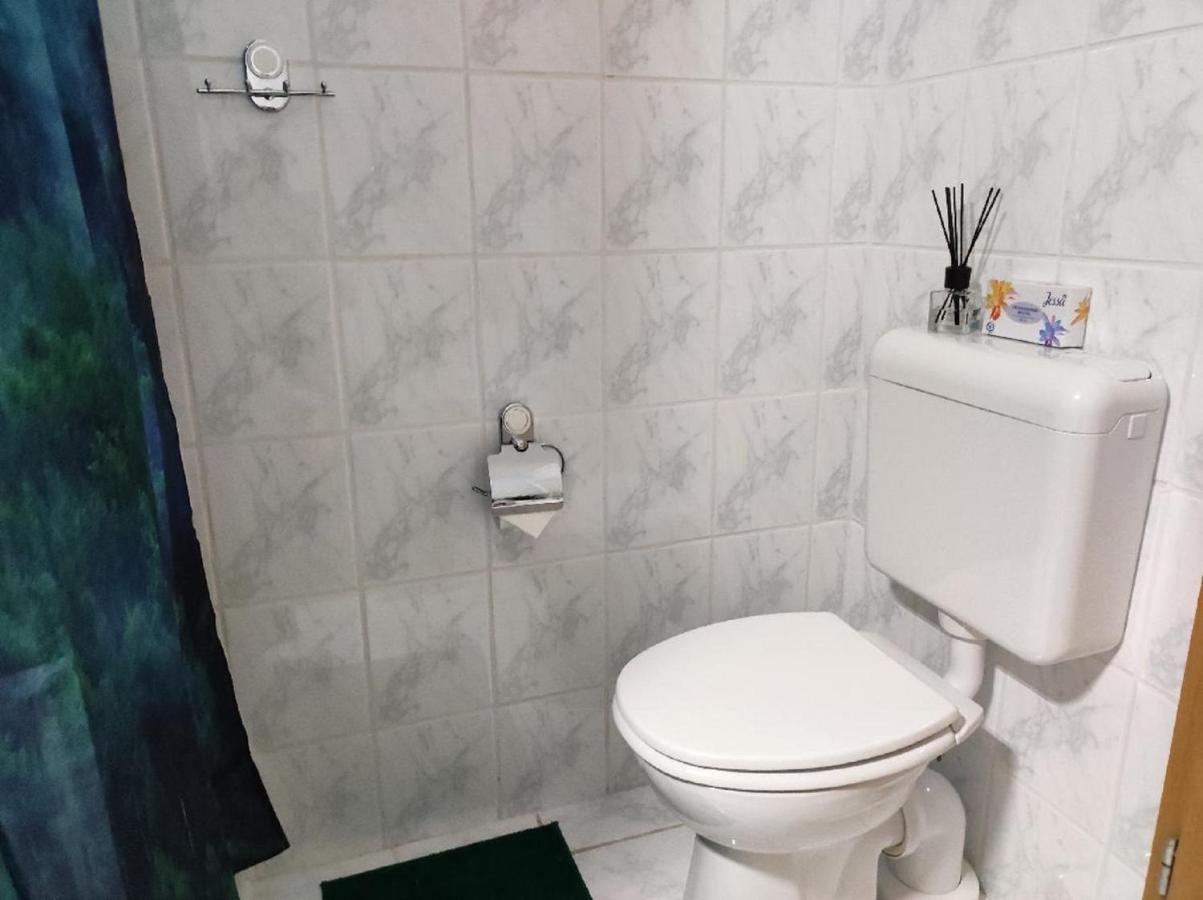 Ferienwohnung Schaefer Mit Direktem Zugang Zum Garten Windberg Εξωτερικό φωτογραφία