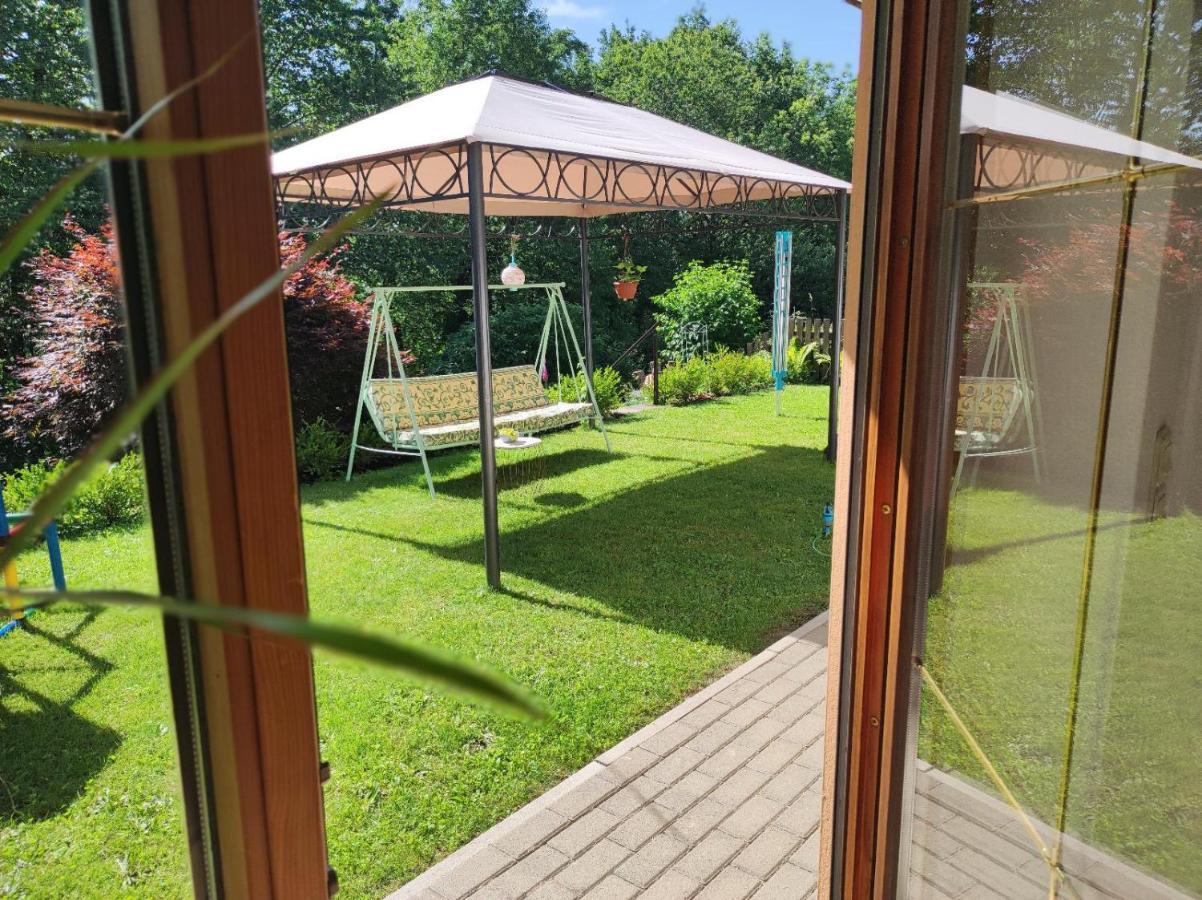 Ferienwohnung Schaefer Mit Direktem Zugang Zum Garten Windberg Εξωτερικό φωτογραφία